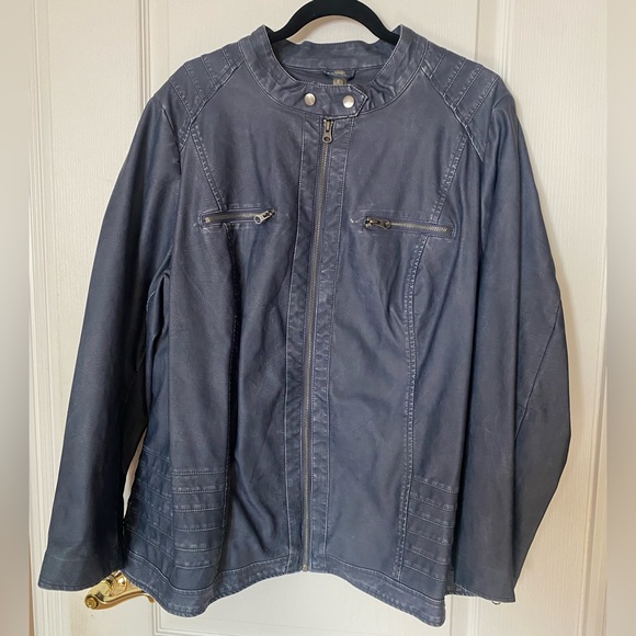 Penningtons Faux Leather Jacket - Picture 2 of 3